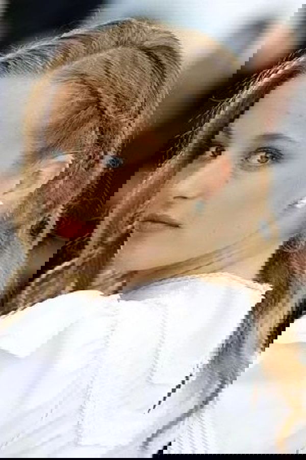 Marie Bernard's headshot