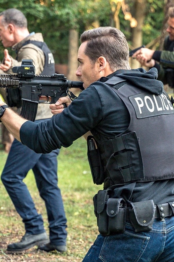 Chicago P.D. – S05E05 – A casa