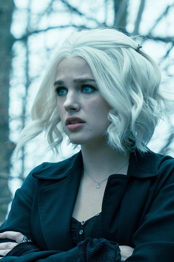 Titans – S04E04 – Super Super Mart