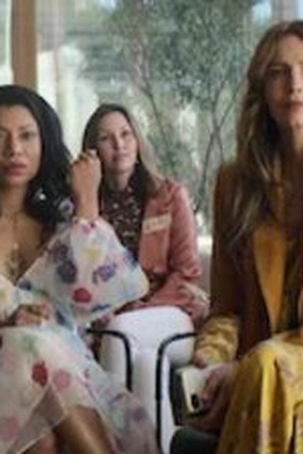 YOU – S03E06 – W.O.M.B.