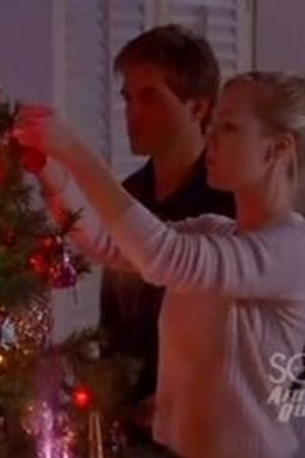Beverly Hills 90210 – S10E12 – Episodio 12