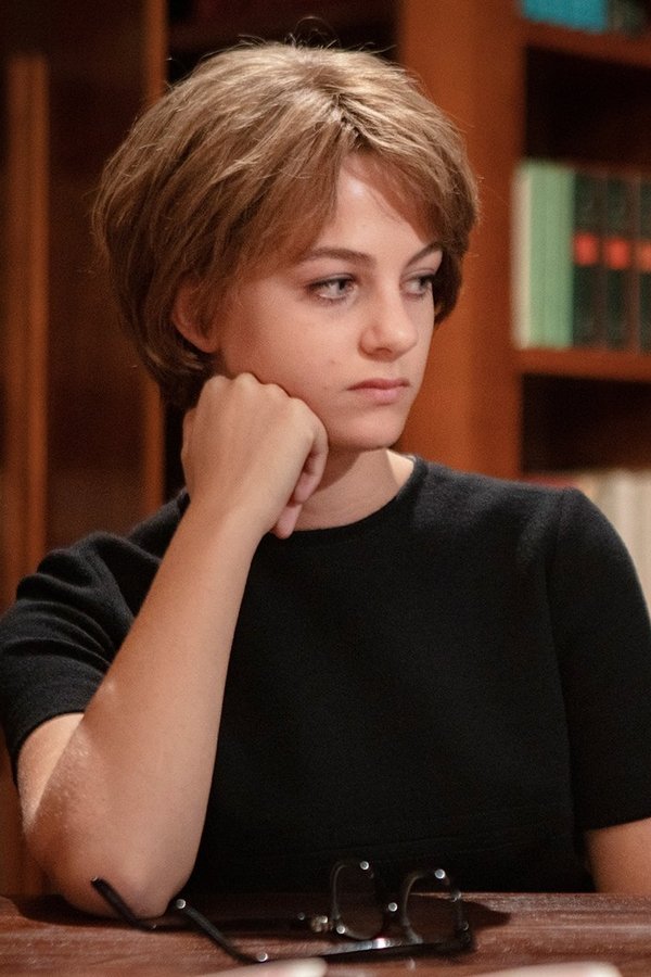L’amica geniale – S02E08 – La Fata Blu
