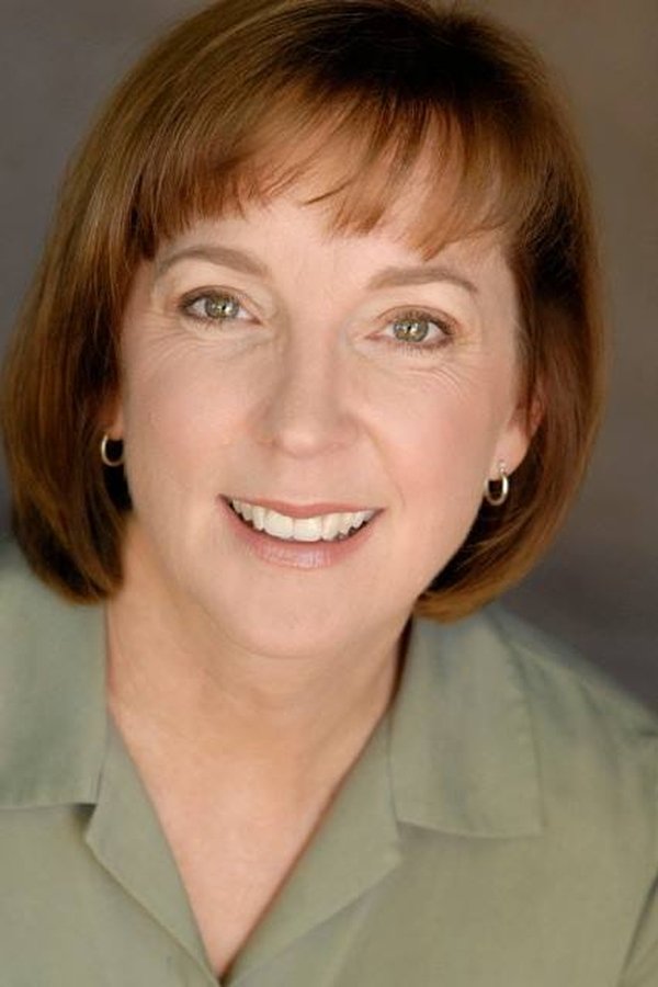 Cathy Dresbach's headshot