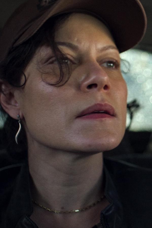 Brotherhood – S02E03 – Due pesi e due misure