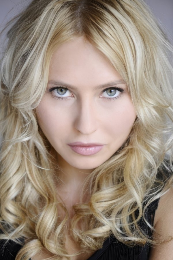 Natasha Diakova's headshot