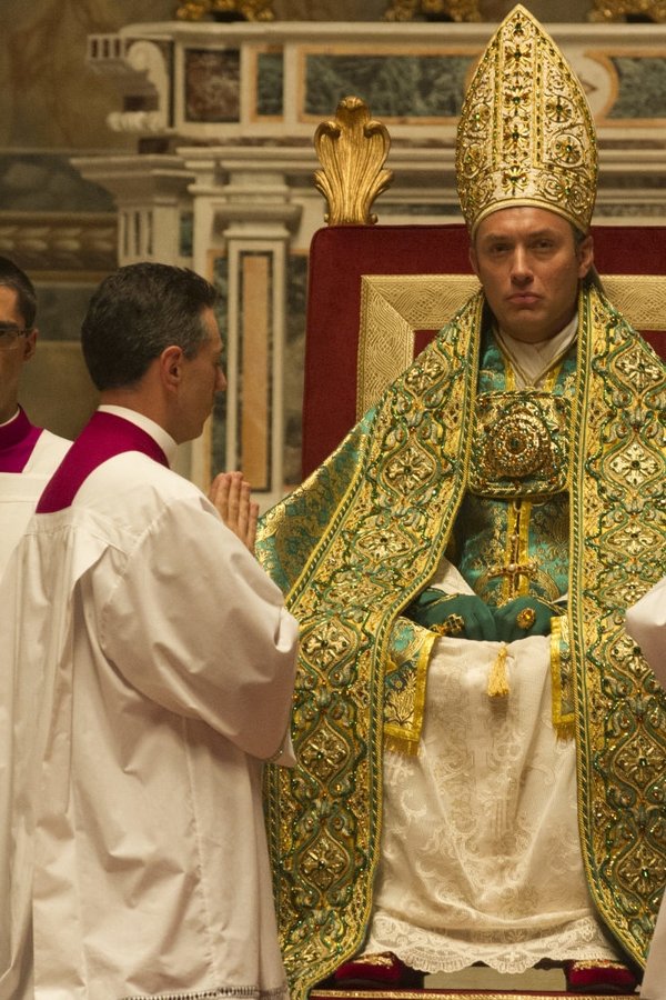 The Young Pope – S01E06 – Episodio 6