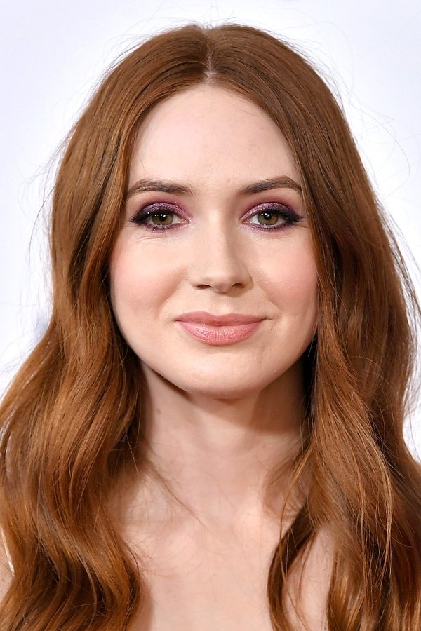 Karen Gillan's headshot