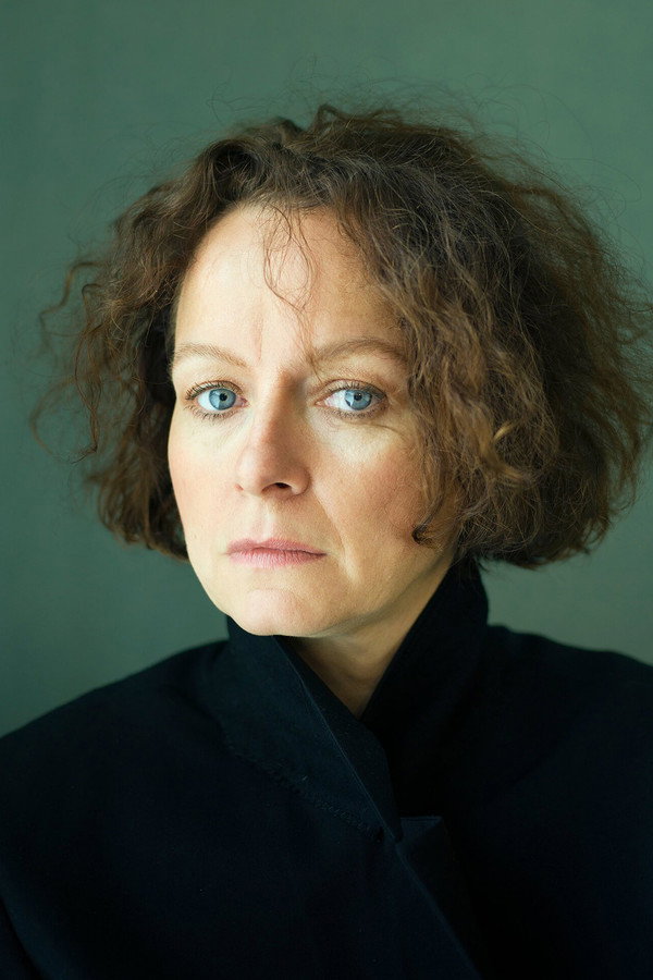Samantha Morton's headshot