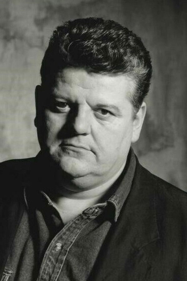 Robbie Coltrane's headshot