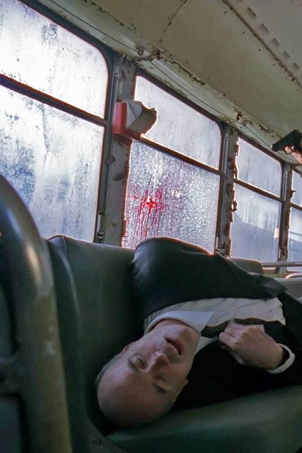 X-Files – S04E10 – Cuori di stoffa