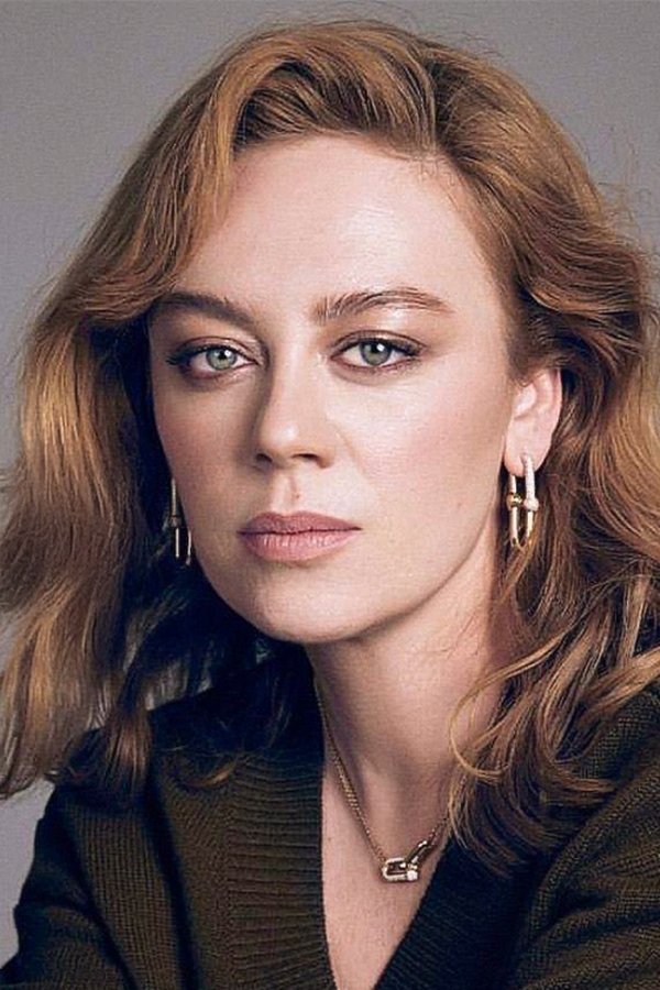 Demet Evgar's headshot