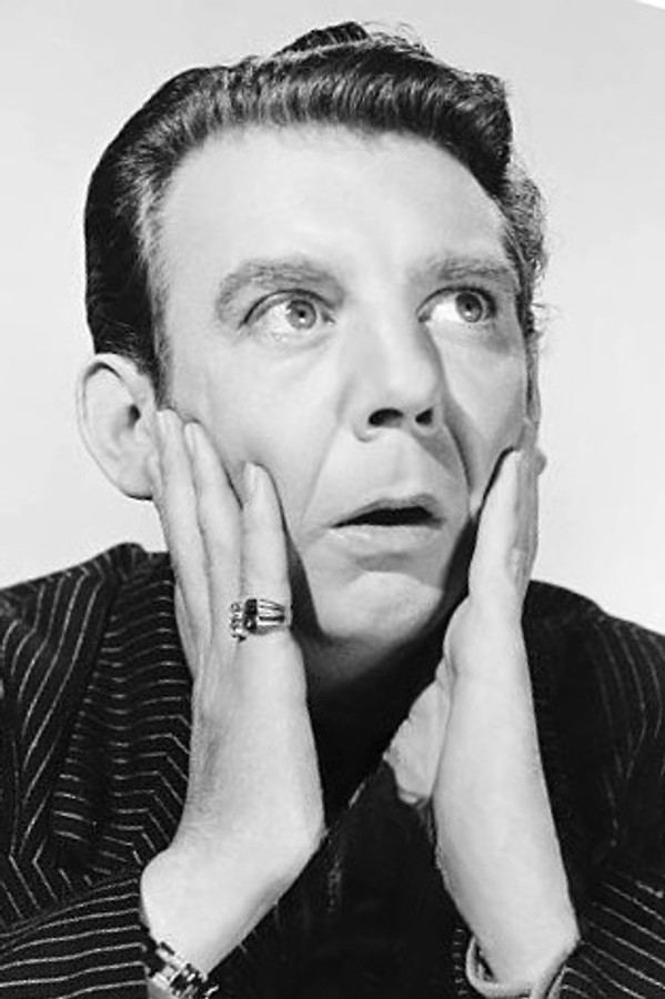 Gus Schilling's headshot