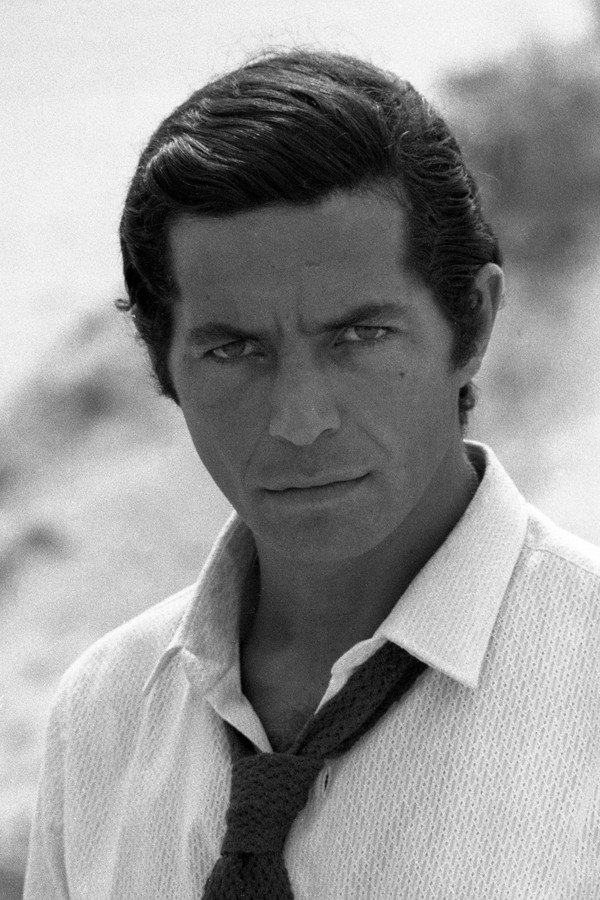 Angelo Infanti's headshot