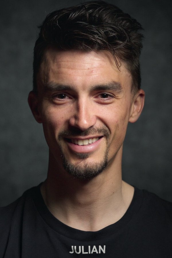 Tour de France – Sulla scia dei campioni – S02E07 – Episodio 7