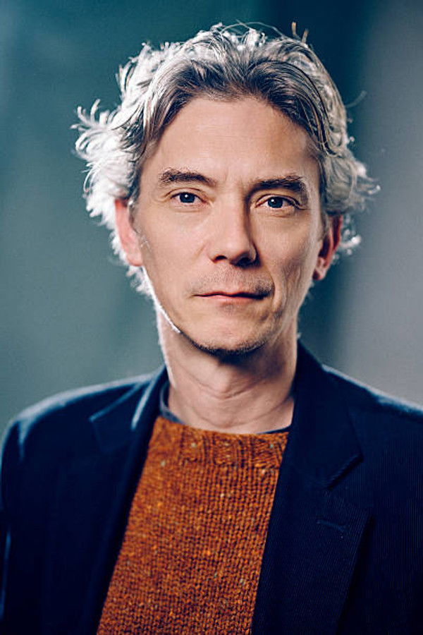 Swann Arlaud's headshot