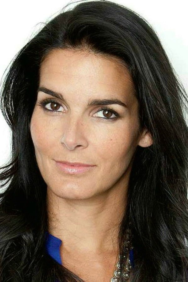 Angie Harmon's headshot
