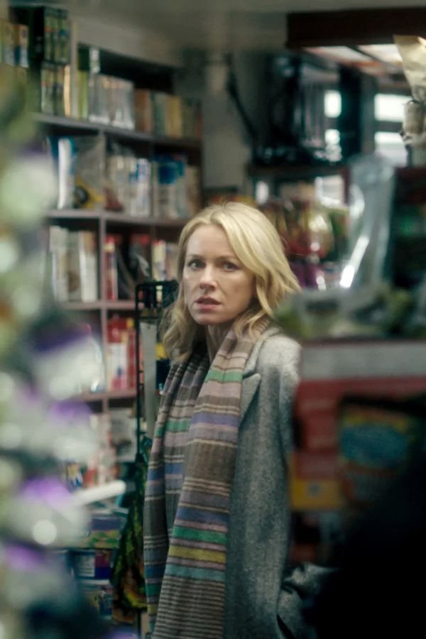 Gypsy – S01E10 – Black Barn