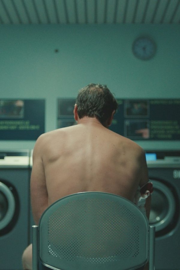 Undercover (2019) – S01E09 – Il fondo