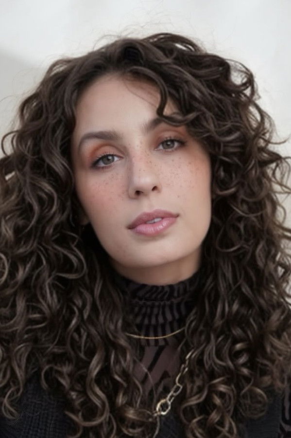 Ascia Al-Shammiri's headshot