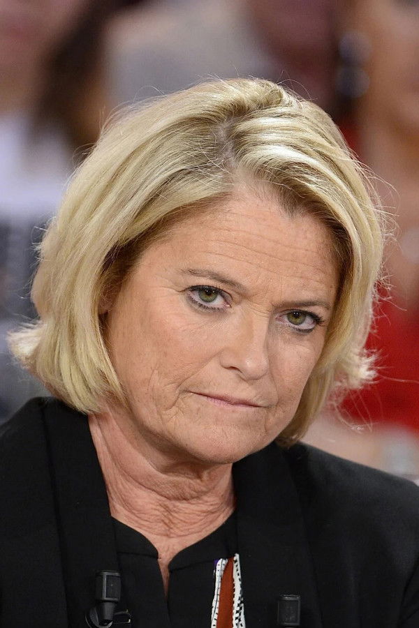 Marina Carrère d'Encausse's headshot