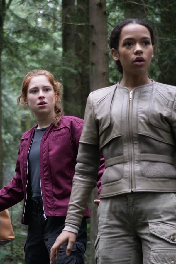 Lost in Space – S01E04 – I Robinson sono stati qui