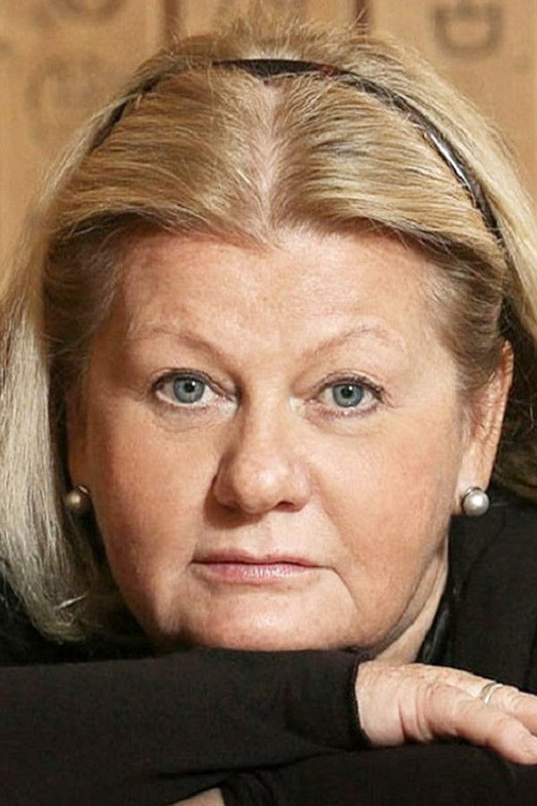 Irina Muravyova's headshot