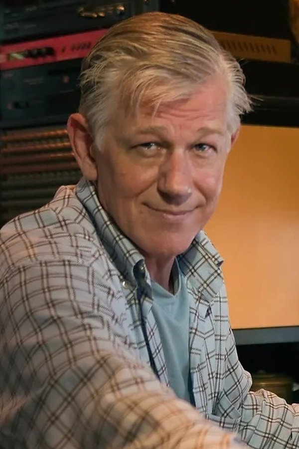 Juus Piek's headshot