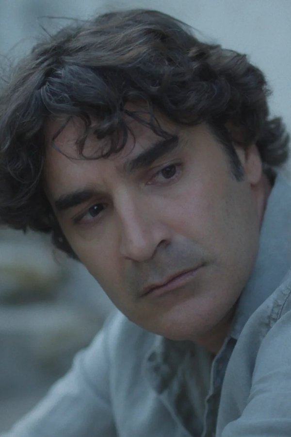 L’isola e il maestro – S01E08 – Episodio 8