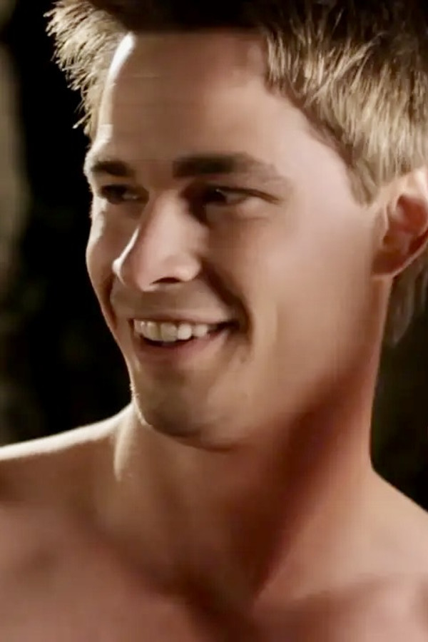 Michael Vara's headshot