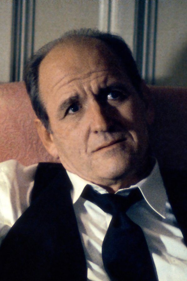 Six Feet Under – S02E03 – La sensitiva