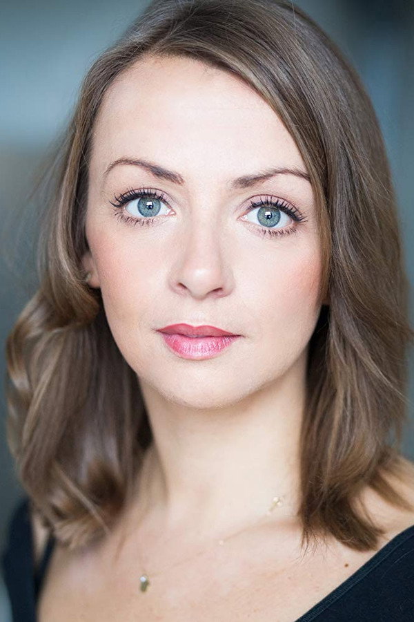 Lisa McGrillis's headshot