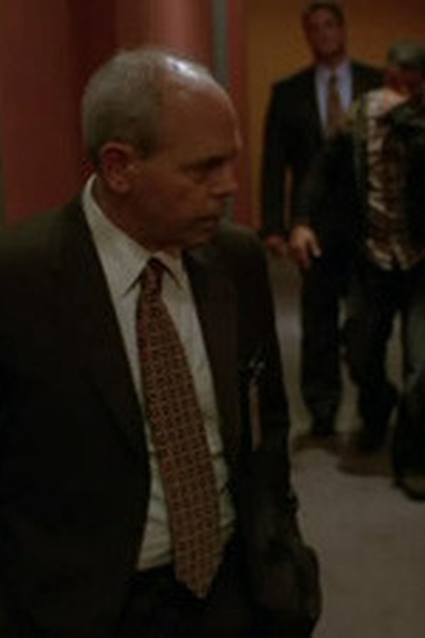 NCIS – Unità anticrimine – S06E05 – Nove vite