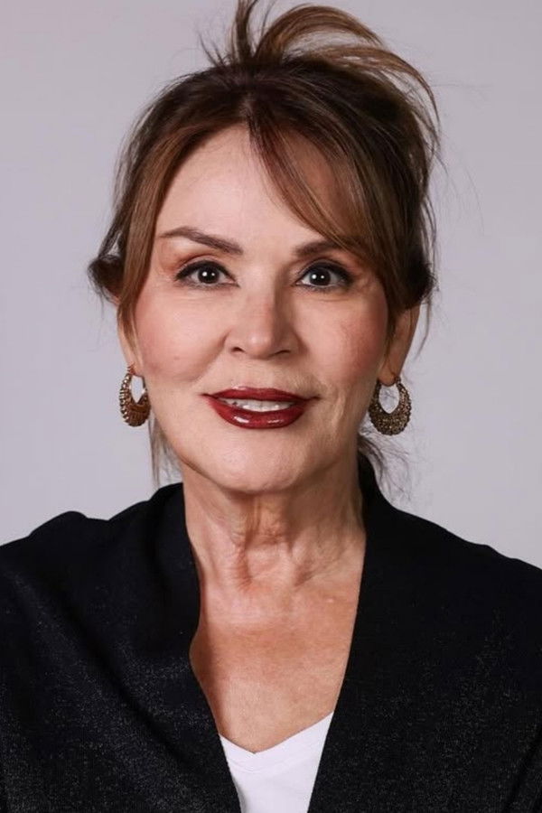 Nurhan Özenen's headshot