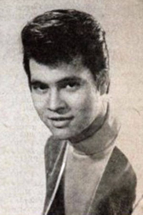 Roger Calvin's headshot
