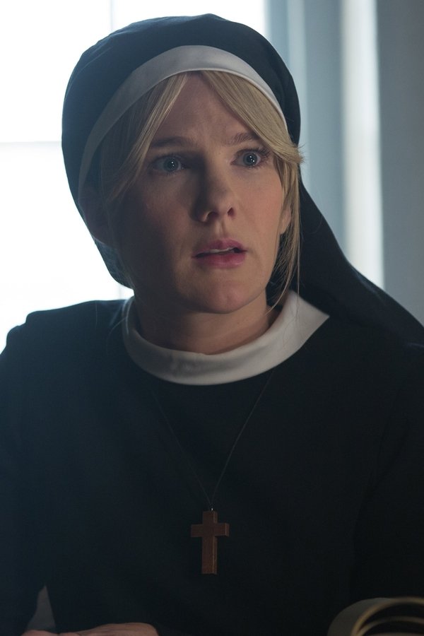 American Horror Story – S04E10 – Orfani
