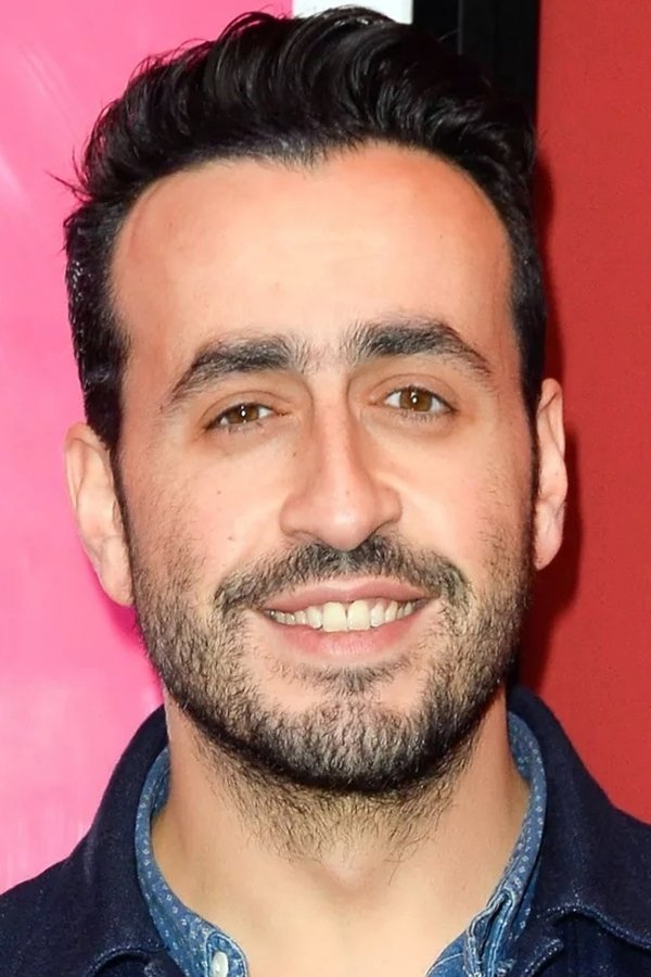 Jonathan Cohen's headshot