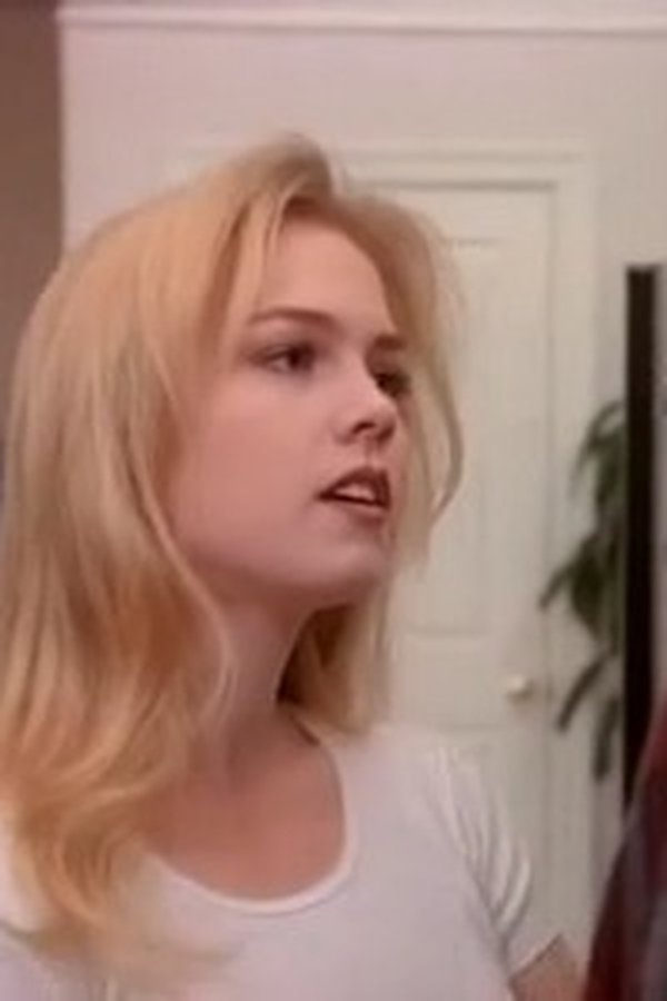 Beverly Hills 90210 – S04E17 – Episodio 17