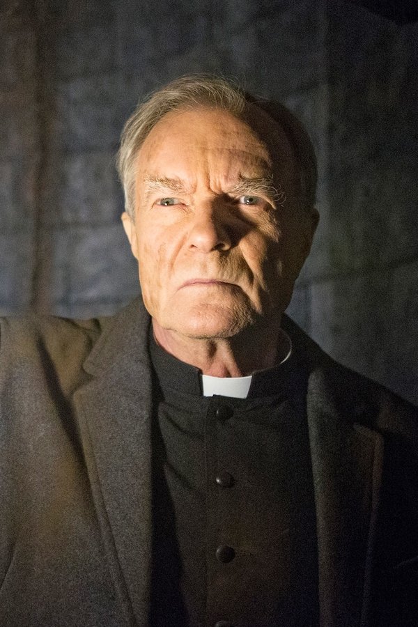 Grimm – S05E12 – Lotta nelle catacombe