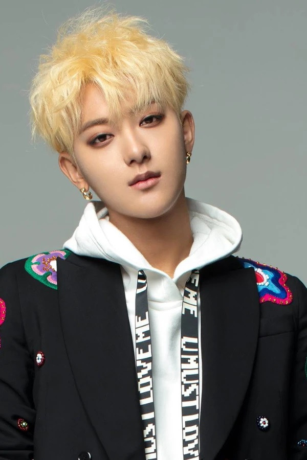 Huang Zitao's headshot