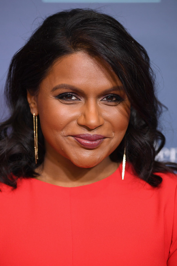 Mindy Kaling's headshot