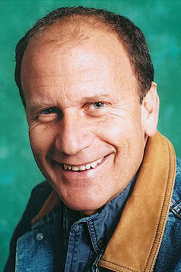 Dalik Wollinitz's headshot