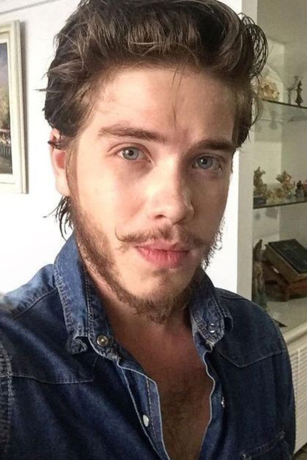 Pedro Malta's headshot