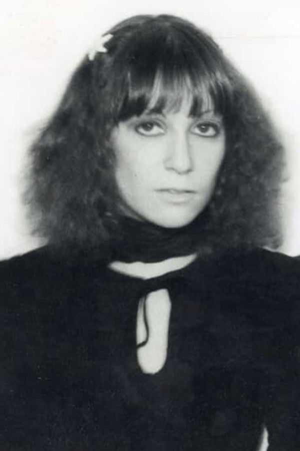 Marcia Resnick's headshot