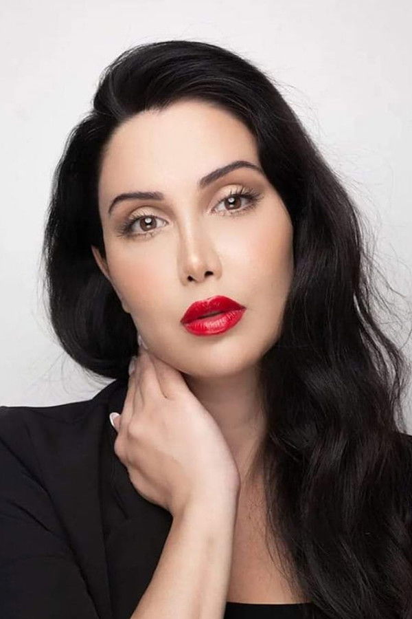 Hala Rajab's headshot