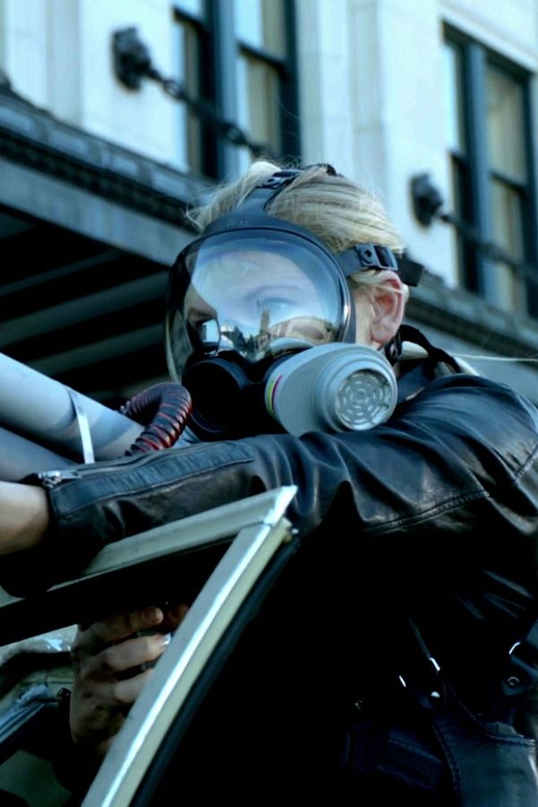 Fringe – S05E04 – La pallottola che salvò il mondo
