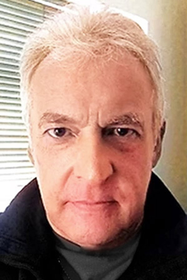 Dan Russell's headshot