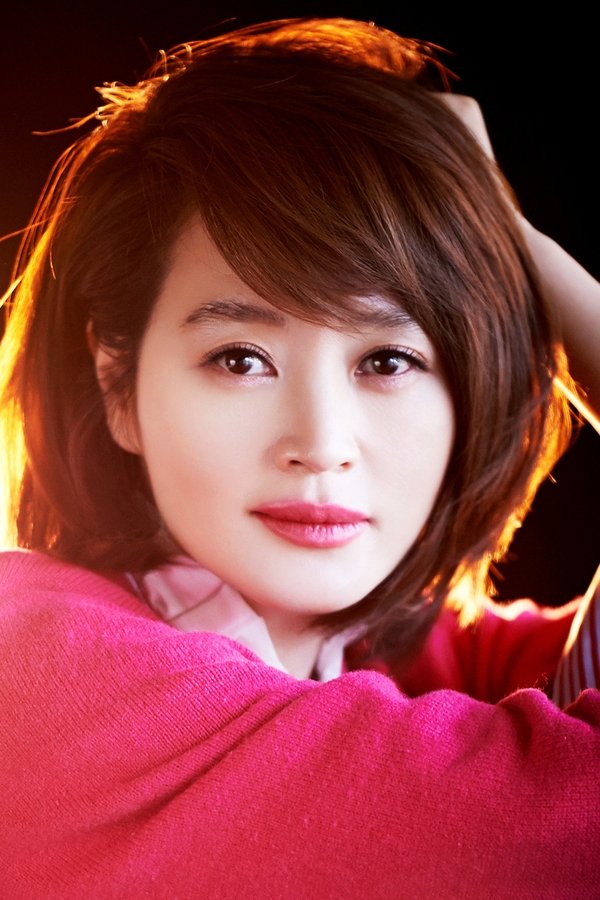 Kim Hye-soo's headshot