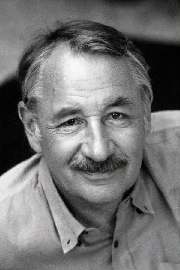 Philippe Noiret's headshot