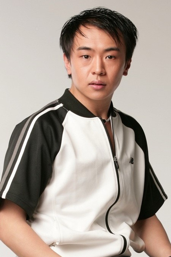 Dong Wenliang's headshot