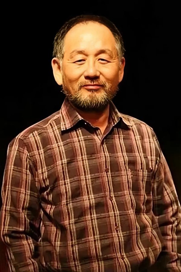 Min Kyung-jin's headshot